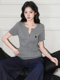 Neck Lightweight Knit Short Sleeve T-Shirt for Women, Fitted Cable Knit V-Neck Regular Shoulder Top